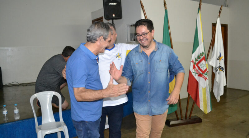 andré rossato pré-candidatura prefeito andirá Dr José Ronaldo Xavier e Dr Jean Dentista