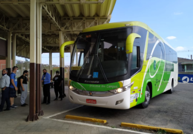 Governador sanciona lei da gratuidade de passagens para idosos nos ônibus intermunicipais