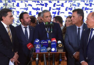 Oposição critica decisão que altera o rito de impeachment de ministros do STF