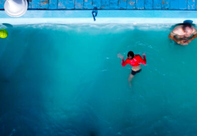Corpo de Bombeiros orienta como prevenir afogamentos e outros acidentes em piscinas