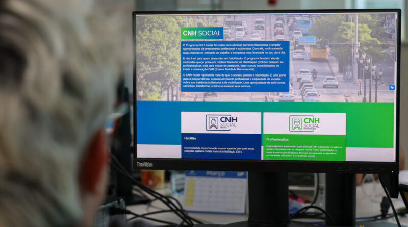 Não há cobrança: Detran-PR alerta sobre golpe com uso do programa CNH Social