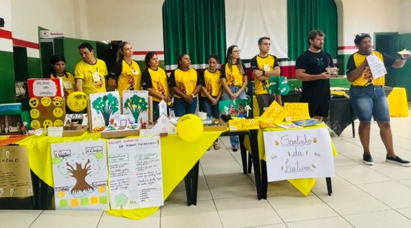 Formação Pedagógica, com foco em Pedagogia de Projetos, marca início do período letivo no município