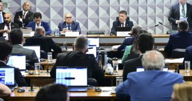 CPMI aprova pedidos de prisão e quebra de sigilos de servidores do INSS e de empresas