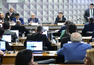 CPMI aprova pedidos de prisão e quebra de sigilos de servidores do INSS e de empresas