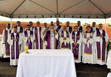 Romaria da Rota do Rosário celebra São José no Santuário em Andirá