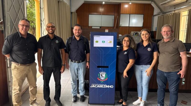 DESBUROCRATIZAÇÃO: Jacarezinho concorre Prêmio Sebrae Prefeitura Empreendedora com o programa Simplifica+