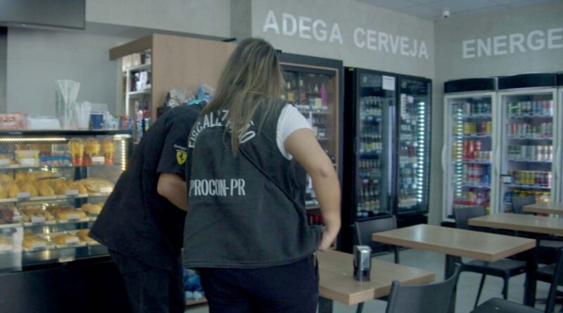 Procon notifica postos de combustíveis do Paraná por aumento nos preços