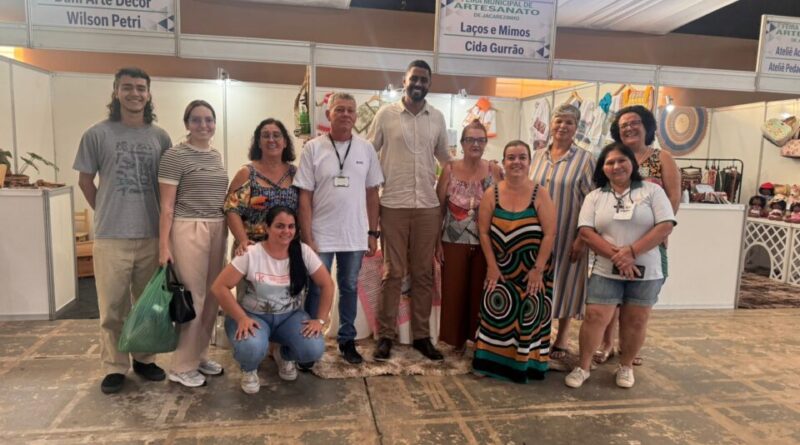 Artesãos de Jacarezinho participam do 8º Fórum Paranaense de Turismo Religioso