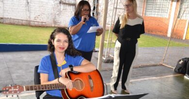Escola Ecel Nova Geração celebra Dia das Mães com emoção em Andirá