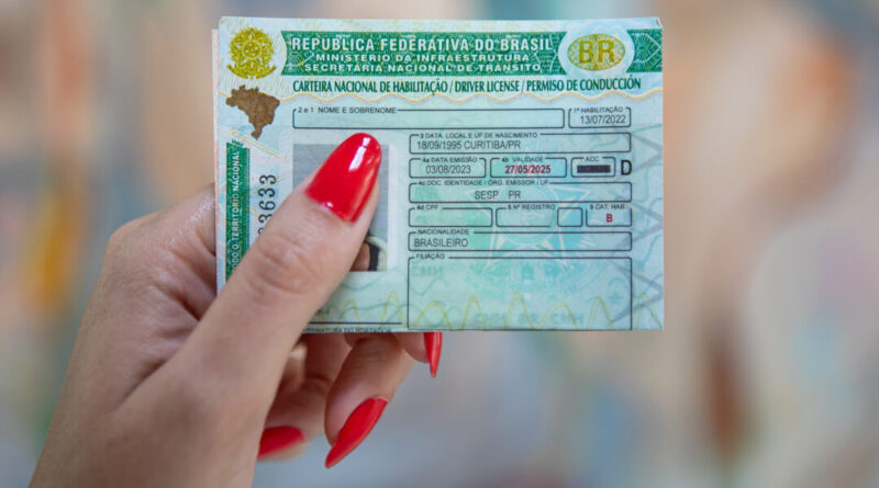 Governador sanciona lei que reduz em 55% valor dos exames de obtenção e renovação da CNH