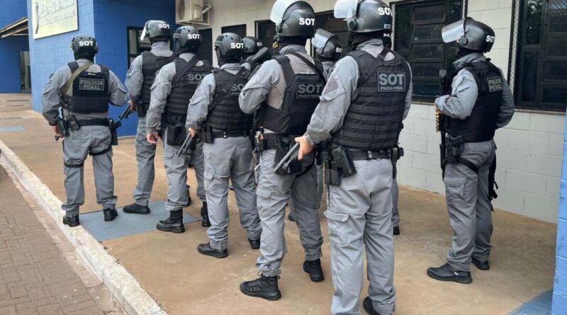 1.049 policiais penais são promovidos no Paraná após modernização da carreira