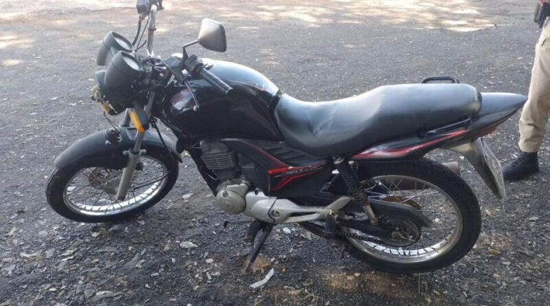 Polícia recupera motocicleta furtada, prende casal por furto e registra outras ocorrências no Norte Pioneiro