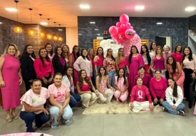 Carton do Brasil promove um jantar com palestra e testemunhos sobre o Outubro Rosa às funcionárias em Andirá