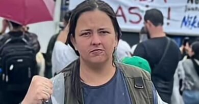 Jessicão é a mulher mais votada do Paraná e conquista vaga na Assembleia Legislativa Jessicão é a mulher mais votada do Paraná e conquista vaga na Assembleia Legislativa